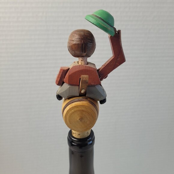 Vintage Wine Stopper Kathe Wohlfhart Wooden Man Tipping Hat - Picture 3 of 8